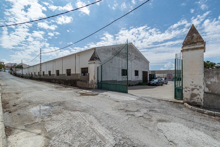 Nave en Íllora, Granada en venta - Foto del edificio - Imagen 2 de 32