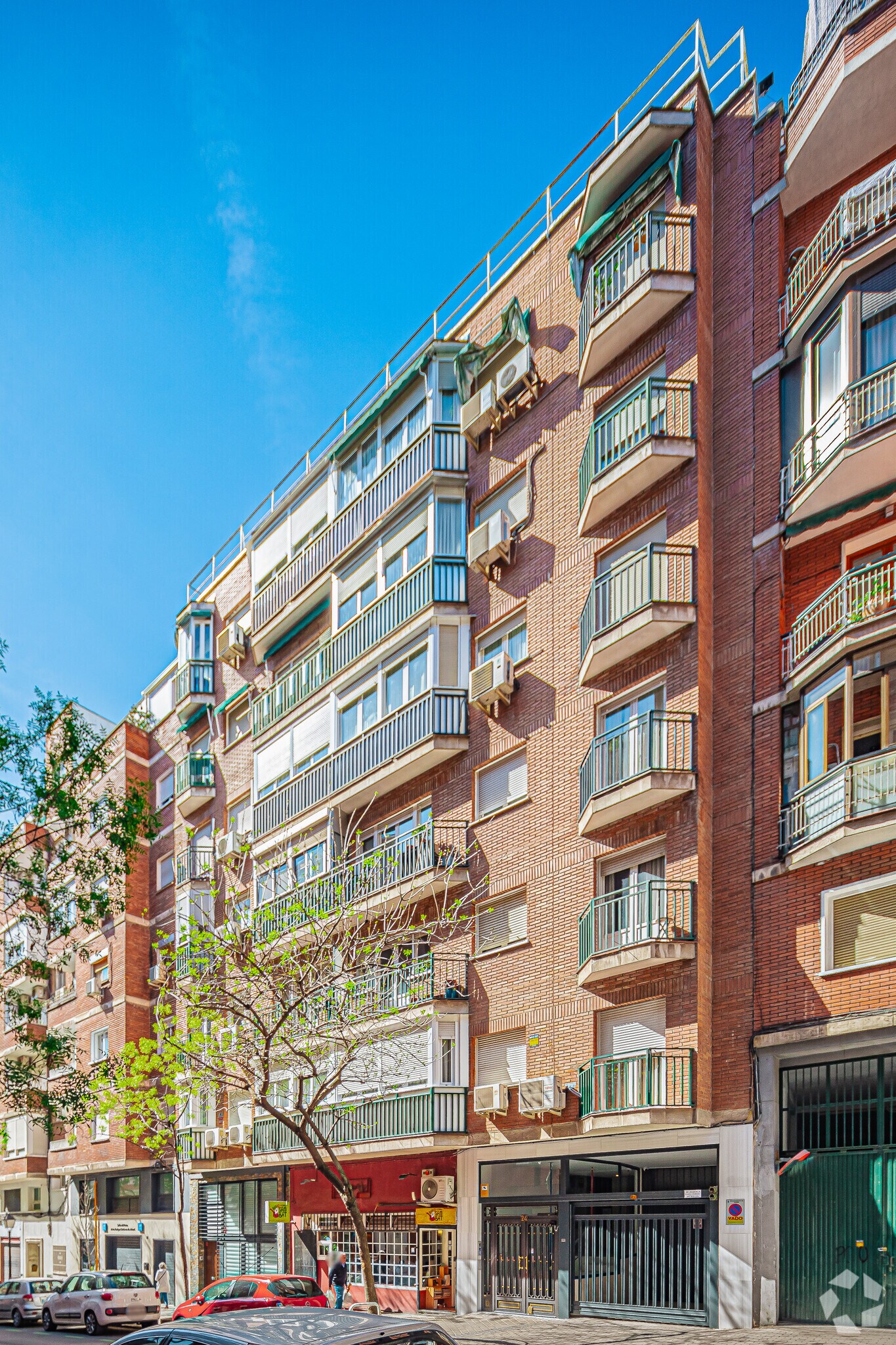 Edificio residencial en Madrid, Madrid en venta Foto principal- Imagen 1 de 3
