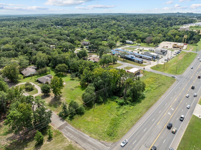 103 Wesley Dr, Palestine, TX en alquiler - Foto del edificio - Imagen 3 de 12