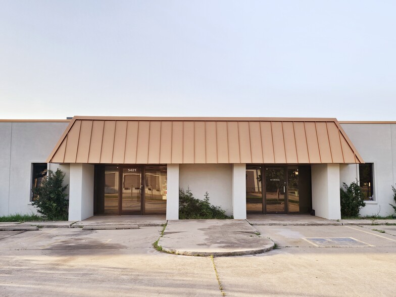 5421 SW 27th St, Oklahoma City, OK en venta - Foto del edificio - Imagen 3 de 30