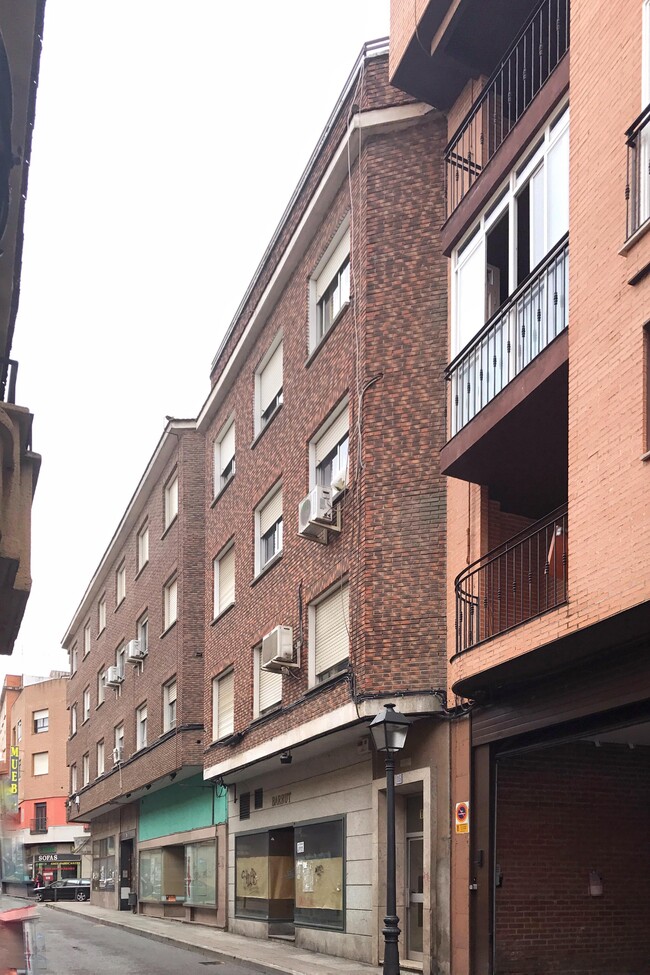 Más detalles de Calle de la Cerería, 19, Talavera de la Reina - Edificio residencial​ en venta