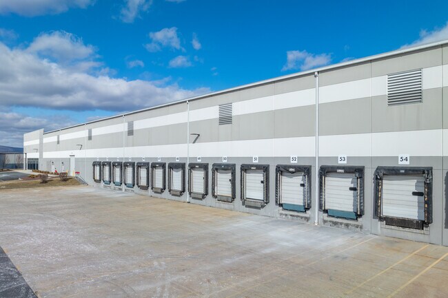 Más detalles de 1 S Shearer Dr, Carlisle, PA - Nave en alquiler