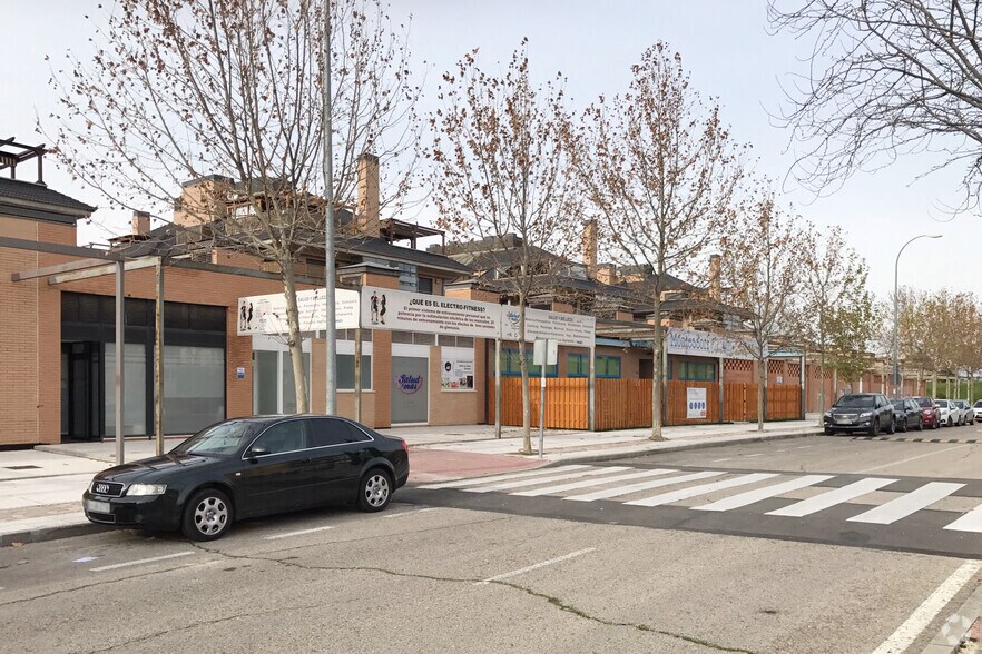 Calle Isabel de Farnesio, 2, Boadilla del Monte, Madrid en venta - Foto principal - Imagen 1 de 1