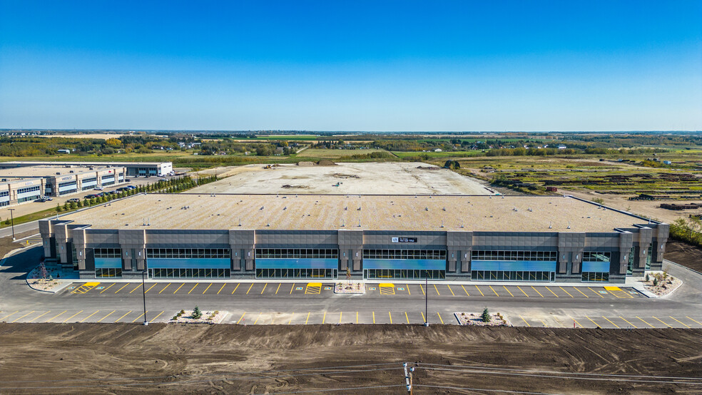 2305 9 St, Nisku, AB en alquiler - Foto del edificio - Imagen 1 de 3