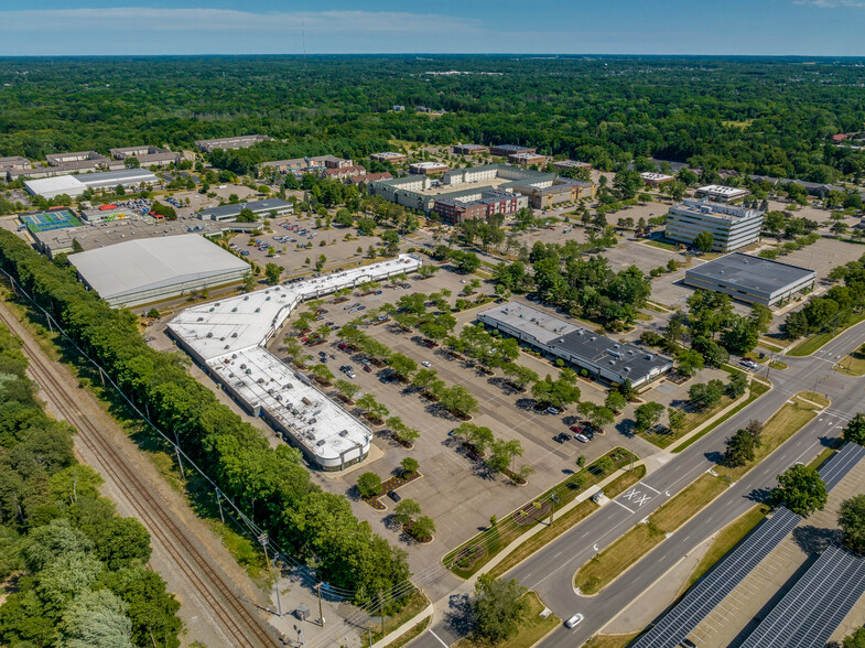 4790 S Hagadorn Rd, East Lansing, MI en alquiler - Foto del edificio - Imagen 3 de 3