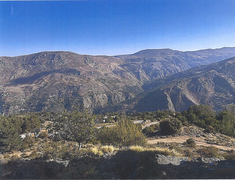 Terreno en Güéjar Sierra en venta - Vista aérea - Imagen 1 de 33