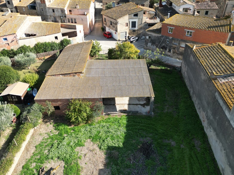 Carrer Tramuntana, Tallada Dempordà, 12, La Jonquera, Gerona en venta - Vista aérea - Imagen 2 de 21