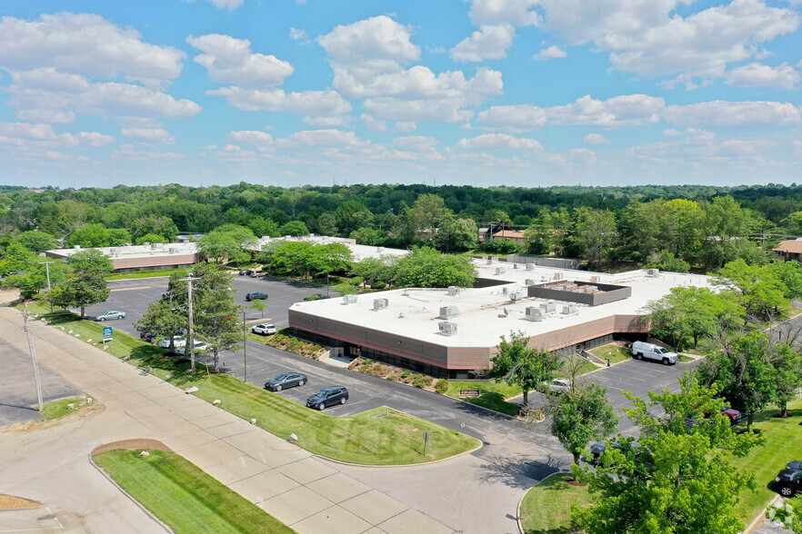 11800-11846 Borman Dr, Saint Louis, MO en alquiler - Foto del edificio - Imagen 3 de 5