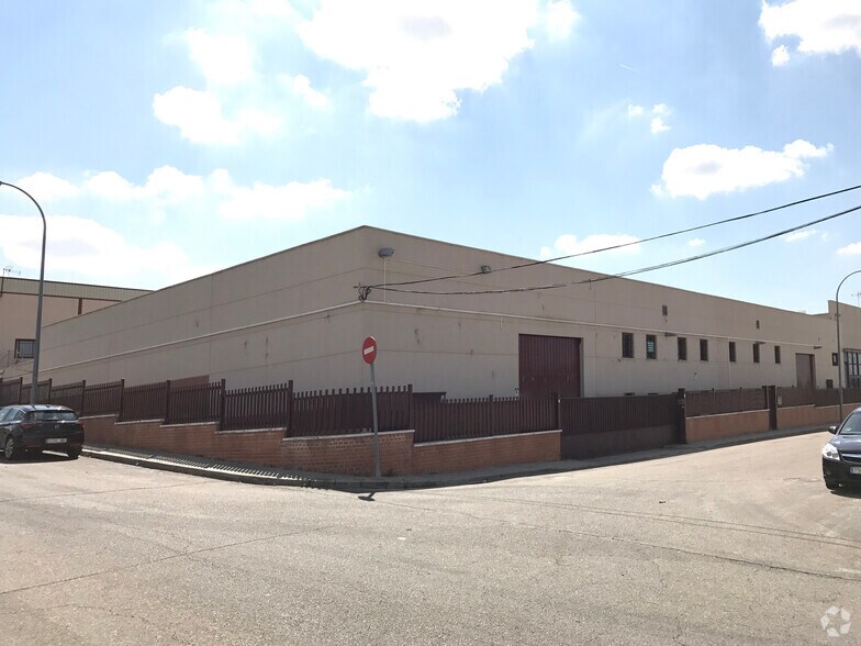 Travesía Igarsa, 1, Paracuellos de Jarama, Madrid en venta - Foto del edificio - Imagen 2 de 16