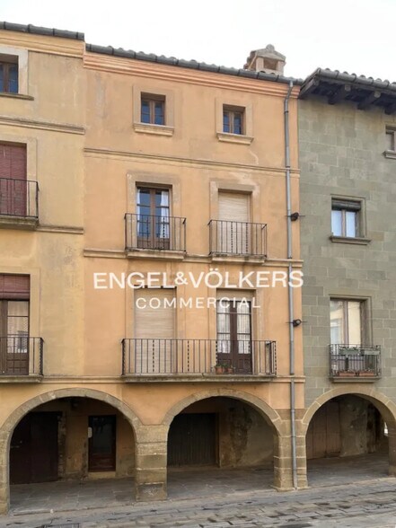 Edificio residencial en Calaf, Barcelona en venta - Foto del interior - Imagen 2 de 5