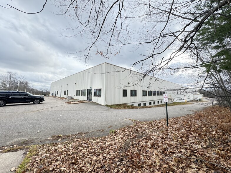 2253 Air Park Rd, Rhinelander, WI en venta - Foto del edificio - Imagen 1 de 10