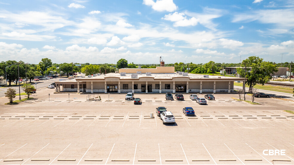 1010 S Texas Ave, Bryan, TX en venta - Foto del edificio - Imagen 1 de 3