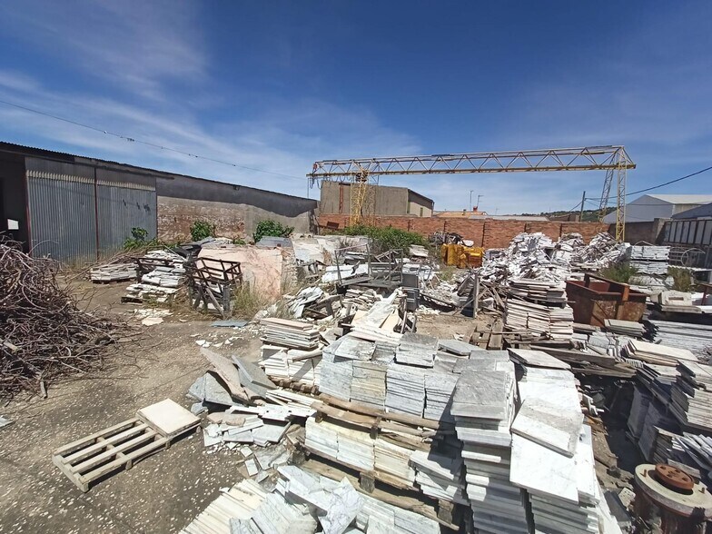 Terreno en Cáceres, Cáceres en venta - Foto de la construcción - Imagen 3 de 4