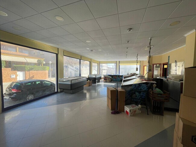 Más detalles de Local en alquiler