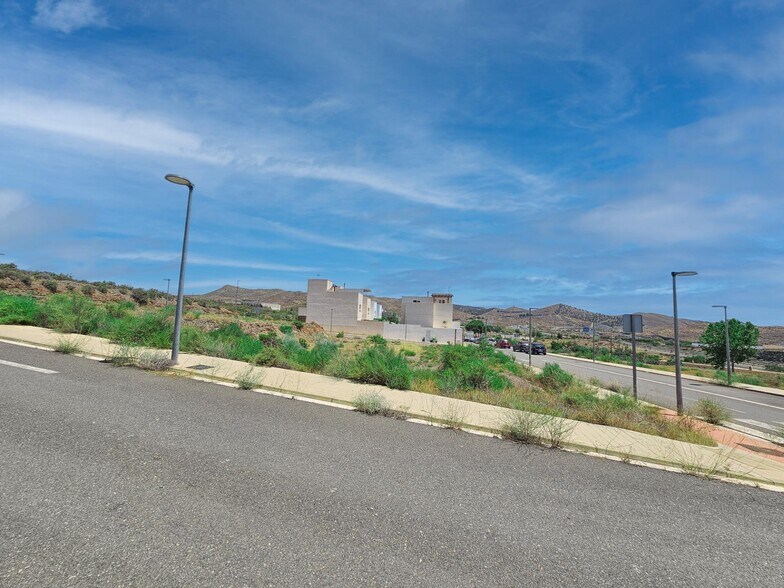 Calle Kurt Birkle, 1, Gérgal, Almería en venta - Foto del edificio - Imagen 3 de 23