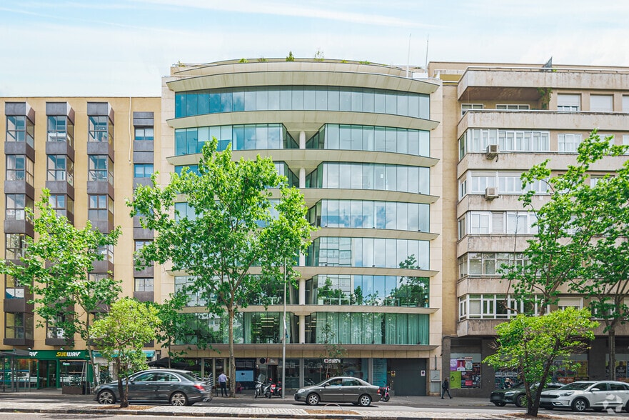 Calle María de Molina, 54, Madrid, Madrid en alquiler - Foto del edificio - Imagen 3 de 3