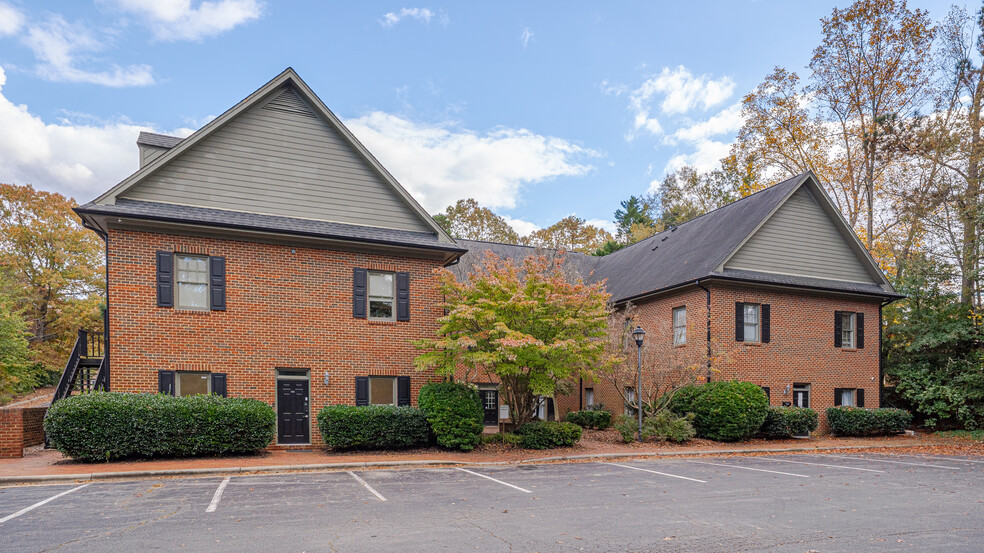 131 Wind Chime Ct, Raleigh, NC en alquiler - Foto del edificio - Imagen 1 de 19