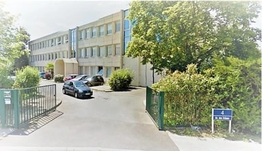 Avenue Des Frenes, Montigny-le-Bretonneux en venta Foto del edificio- Imagen 1 de 13