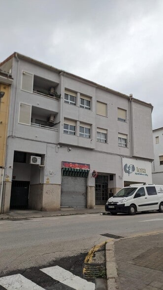 Local en Alcoy en venta - Foto del edificio - Imagen 2 de 22