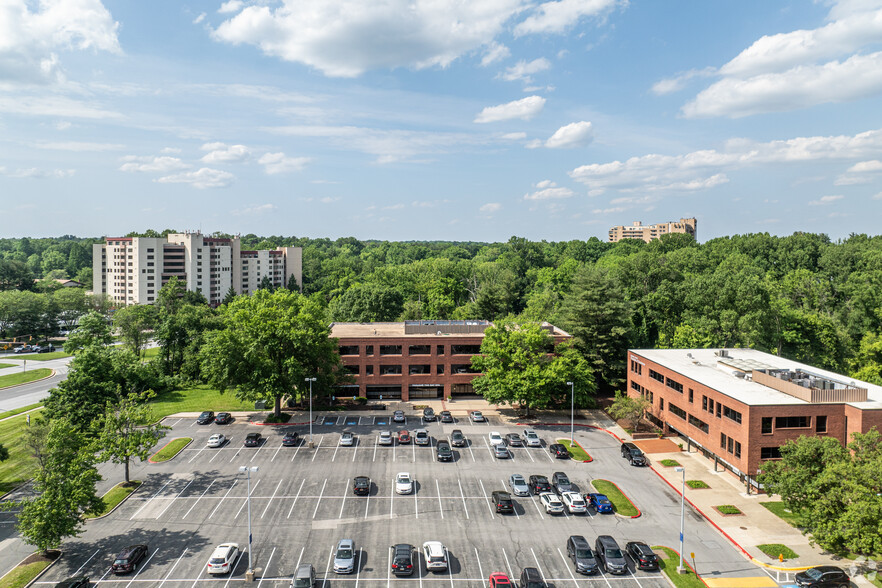 5570 Sterrett Pl, Columbia, MD en venta - Foto del edificio - Imagen 3 de 4