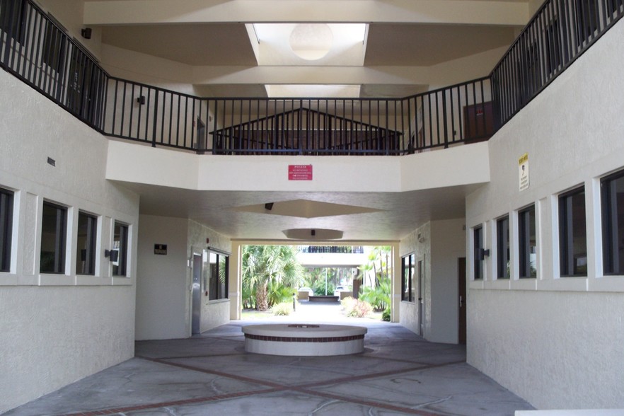 900 Pine St, Englewood, FL en venta - Foto del edificio - Imagen 3 de 9