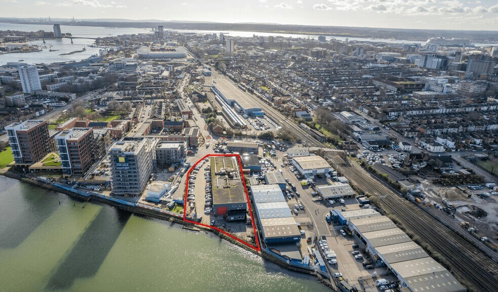 Mount Pleasant Rd, Southampton en venta - Foto del edificio - Imagen 2 de 19