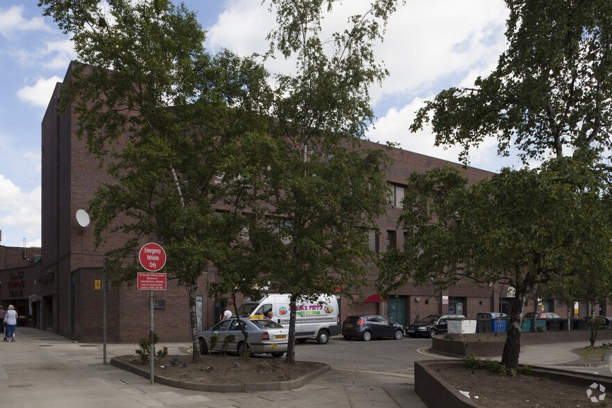 7A-12 Beveridge Way, Newton Aycliffe en venta - Foto del edificio - Imagen 3 de 4