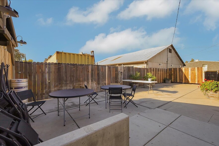 417 4th St, Wheatland, CA en venta - Foto del edificio - Imagen 2 de 29