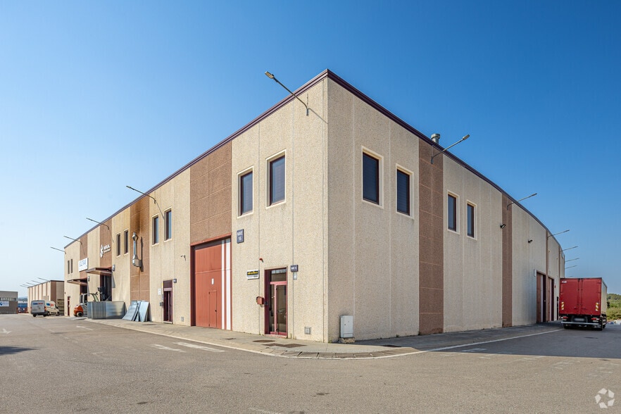 Carrer Progrés, 28, Abrera, Barcelona en alquiler - Foto del edificio - Imagen 2 de 4
