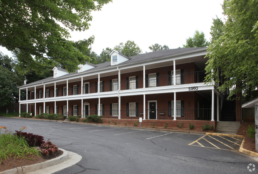 5950 Crooked Creek Rd, Peachtree Corners, GA en alquiler - Foto del edificio - Imagen 1 de 7