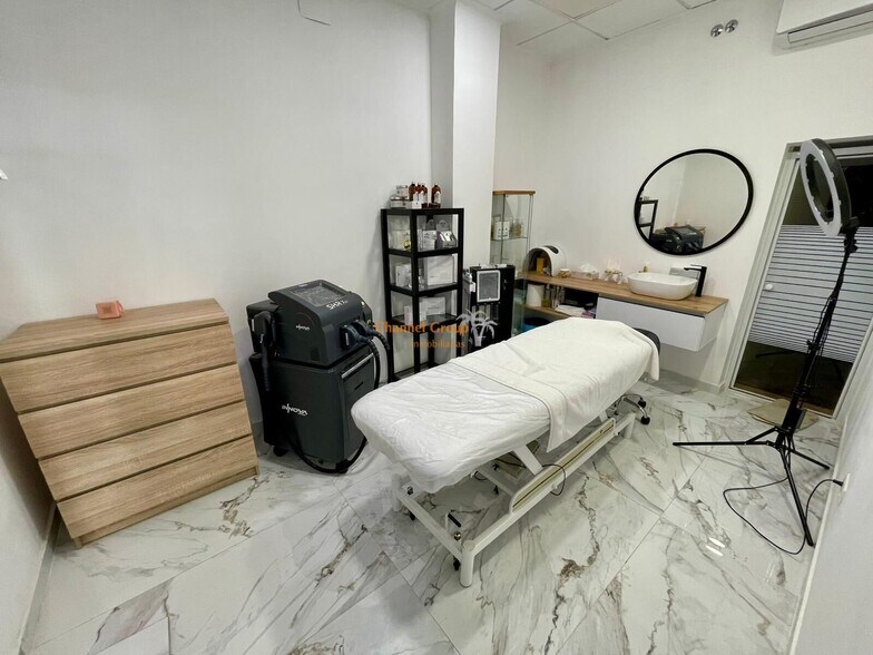 Avenida de las Cortes de Aragón, 5, Quinto, Zaragoza en alquiler - Foto del edificio - Imagen 2 de 8