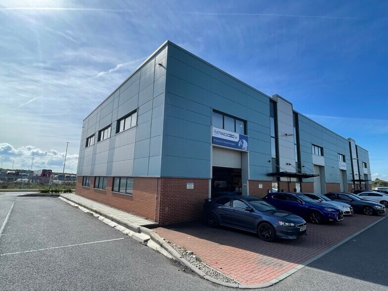 Arrowhead Rd, Ashford en alquiler - Foto del edificio - Imagen 2 de 19