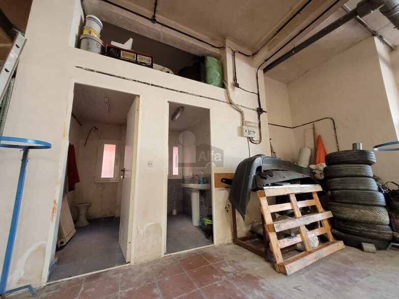 Edificio residencial en Madrid, Madrid en venta - Foto del edificio - Imagen 2 de 2