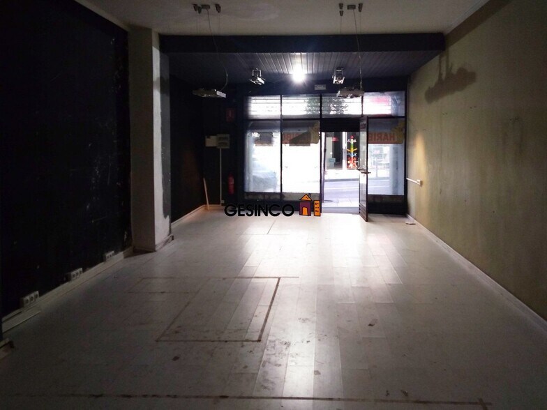 Local en Ontinyent, Valencia en venta - Foto del edificio - Imagen 2 de 7