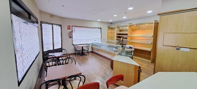 Más detalles de Local en alquiler