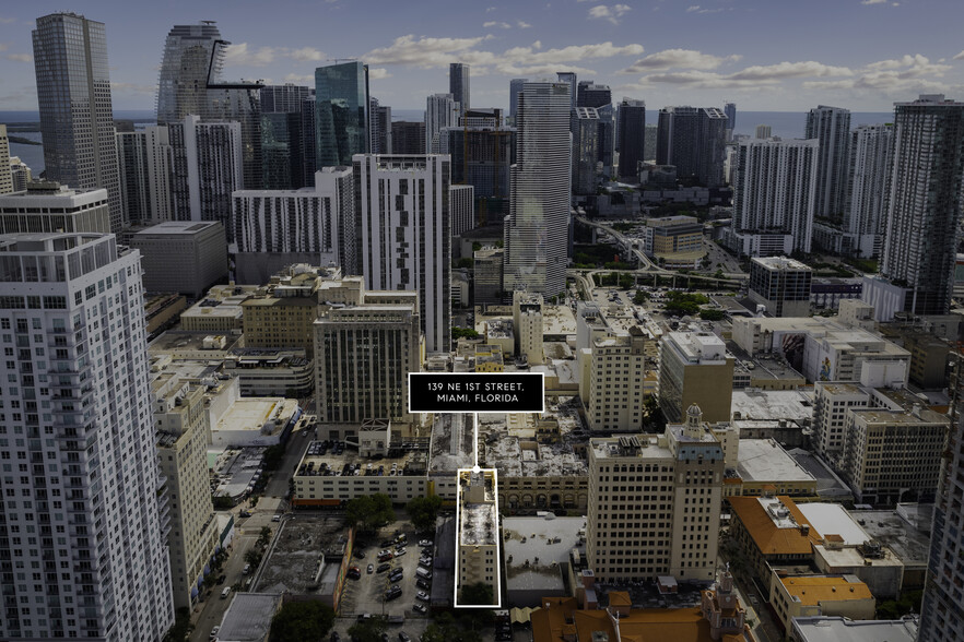 139 NE 1st St, Miami, FL en venta - Foto del edificio - Imagen 3 de 6