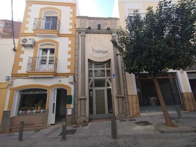 Más detalles de Calle Diego Caparrós, Vera - Local en venta