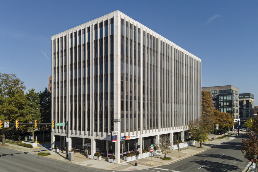 901 N Washington St, Alexandria, VA en alquiler - Foto del edificio - Imagen 1 de 6