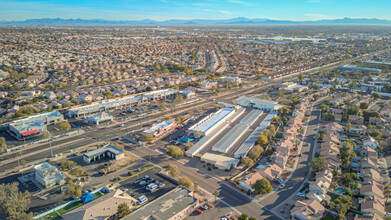 4221 E Chandler Blvd, Phoenix, AZ - VISTA AÉREA  vista de mapa - Image1