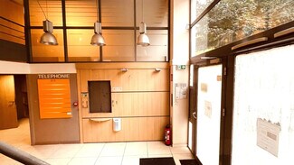 Más detalles de 52 Cours Emile Zola, Villeurbanne - Local en alquiler