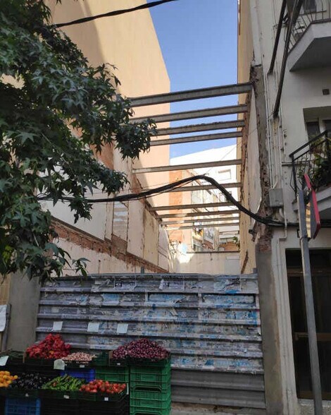 Terreno en Mataró, Barcelona en venta - Foto principal - Imagen 1 de 2