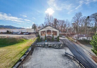 Más detalles de 89 Sycamore St, 2 Buildings. – en venta, Murphy, NC