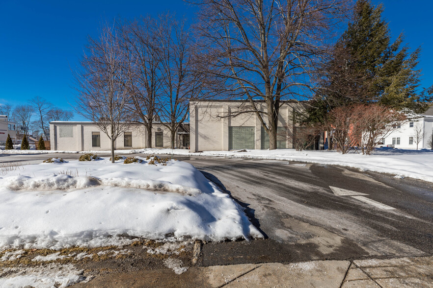 39 S Main St, Rochester, NH en venta - Foto del edificio - Imagen 3 de 5