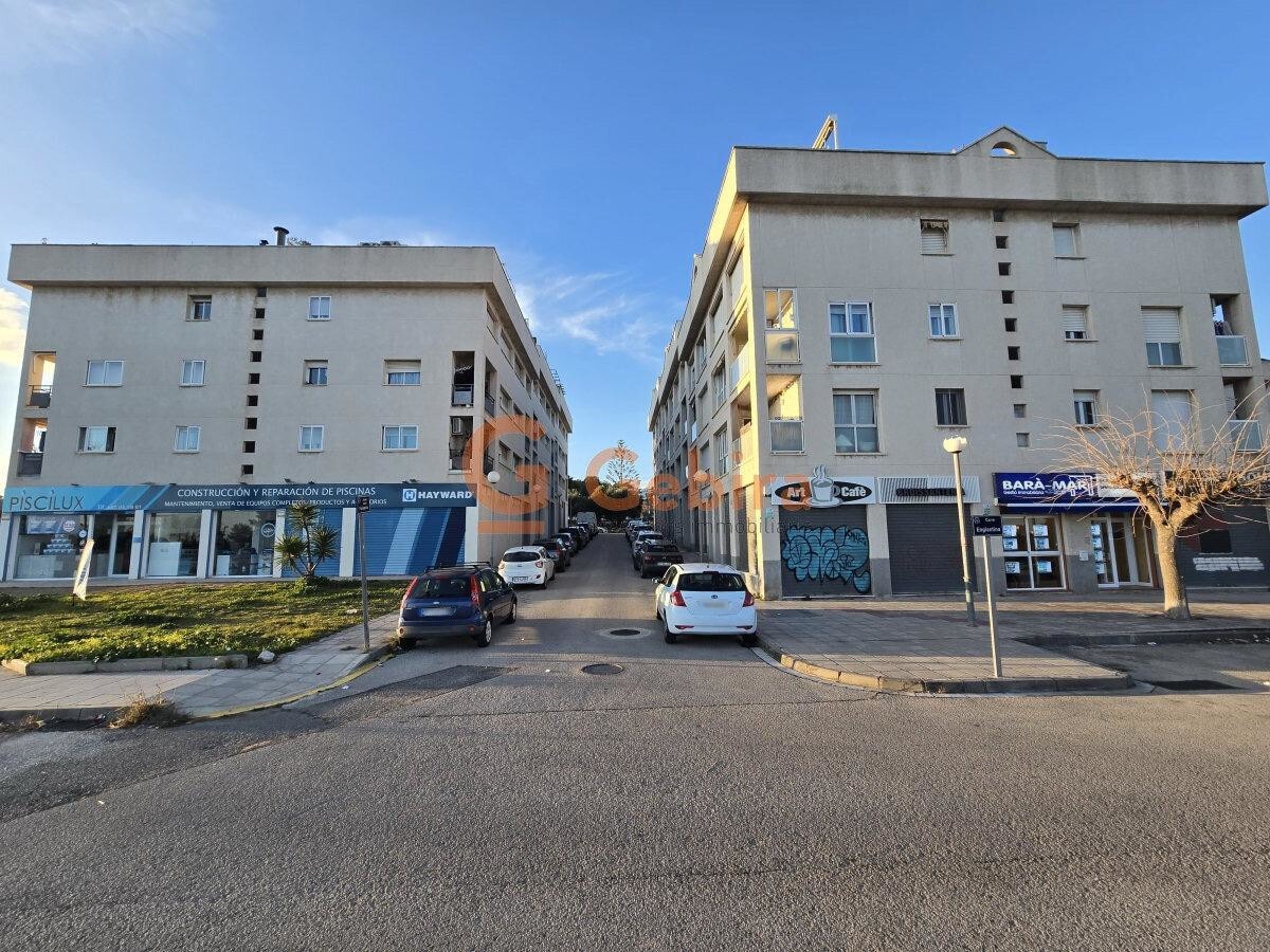 Edificio residencial en El Vendrell, Tarragona en venta Foto del edificio- Imagen 1 de 2