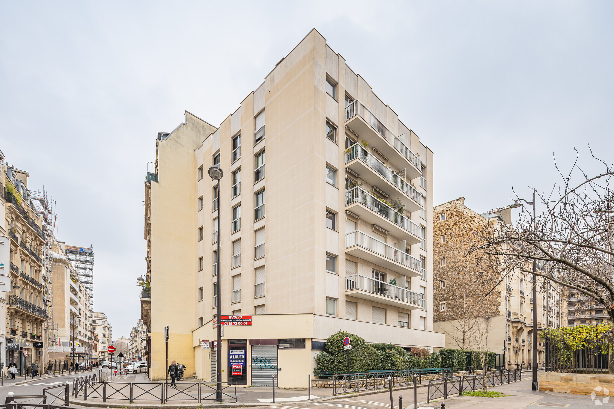 Edificio residencial en Paris en venta Foto principal- Imagen 1 de 3