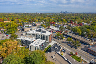 3901 Sunnyside Rd S, Edina, MN - vista aérea  vista de mapa