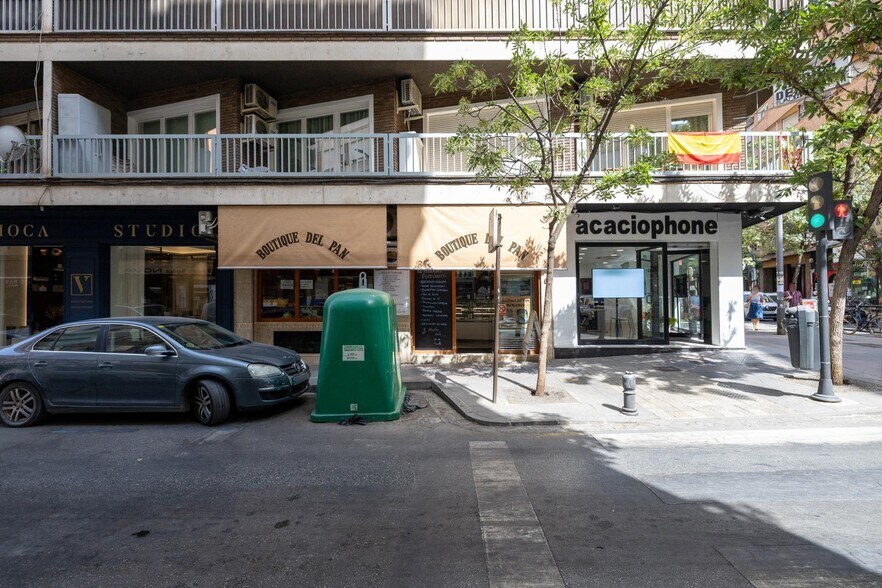 Calle Ancha de Gracia, 31, Granada, Granada en venta - Foto del edificio - Imagen 1 de 18