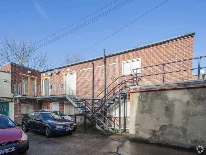 149-155 High St, New Malden en venta - Foto del edificio - Imagen 3 de 3