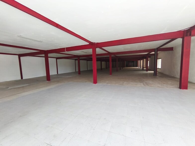 Nave en L'Hospitalet de Llobregat, Barcelona en venta - Foto del interior - Imagen 3 de 25