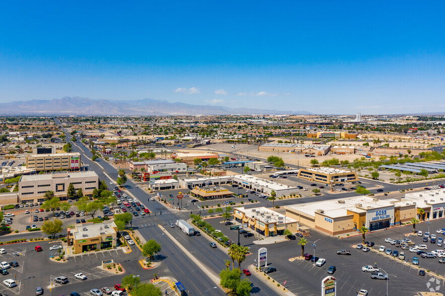 1820 E Lake Mead Blvd, North Las Vegas, NV en venta - Foto principal - Imagen 1 de 2